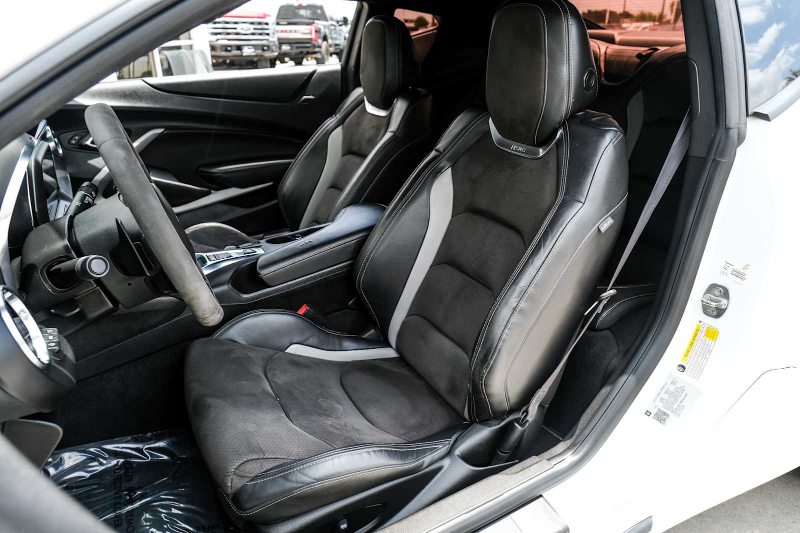 Used 2021 Chevrolet Camaro SS RWD image 26