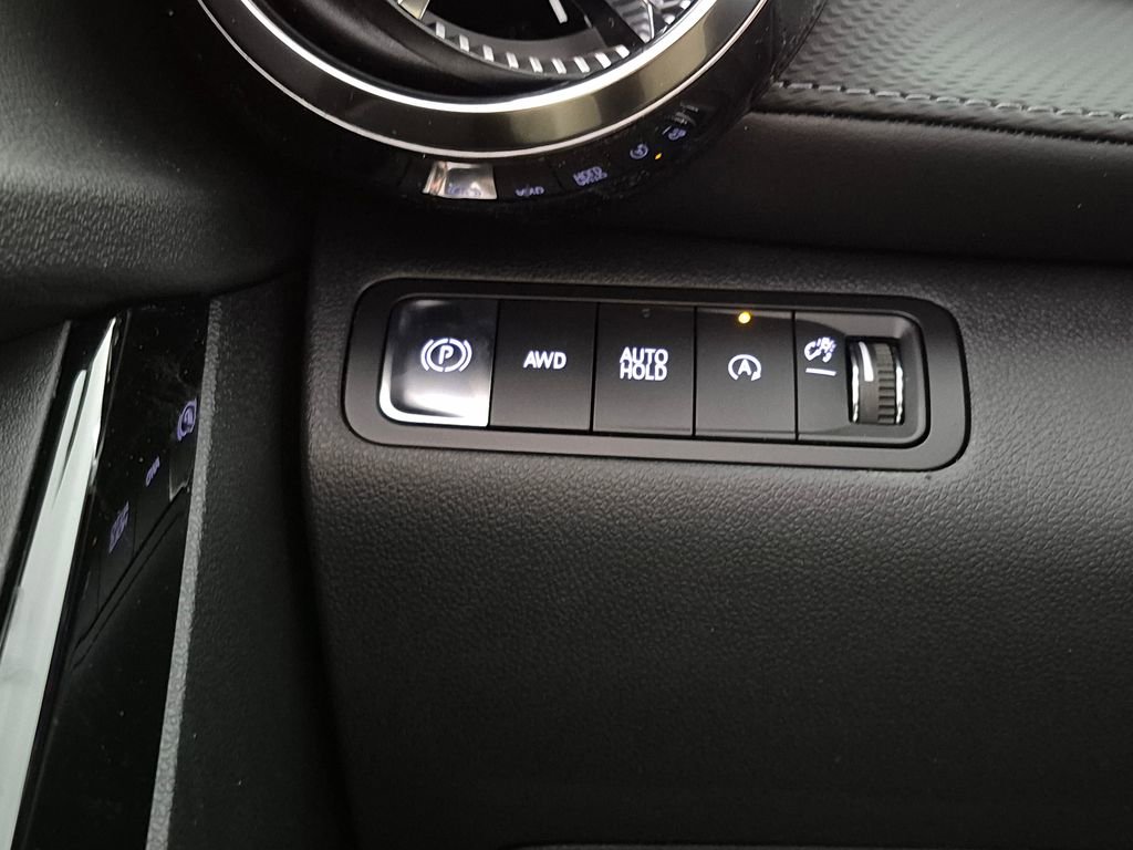 New 2026 Chevrolet Equinox LT AWD/4WD image 16