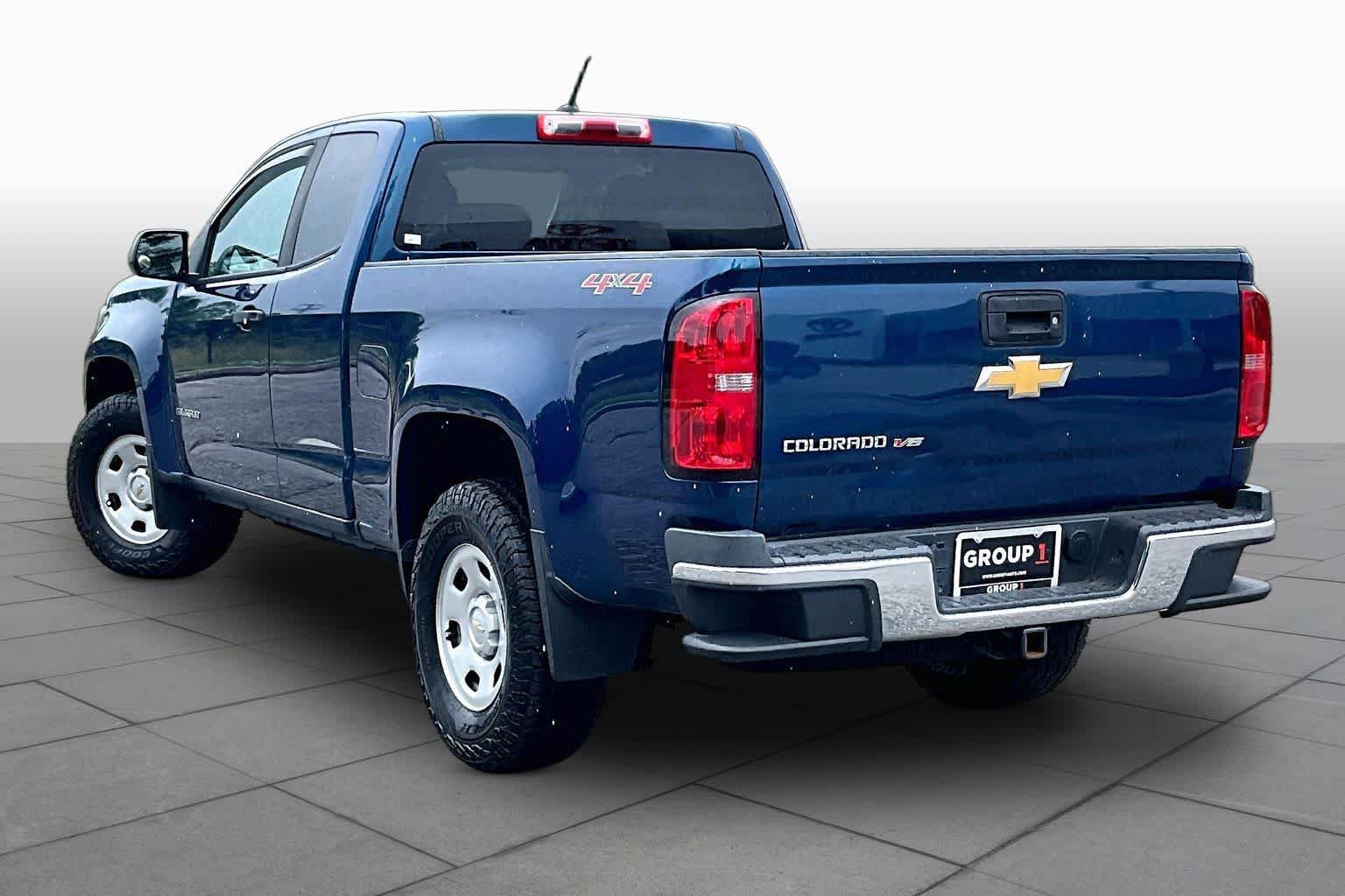 Used 2019 Chevrolet Colorado W/T w/ WT Convenience Package AWD/4WD image 12