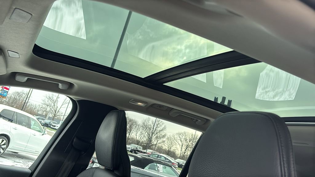 Certified 2023 Volvo XC90 B5 Plus w/ Protection Package Premier image 10