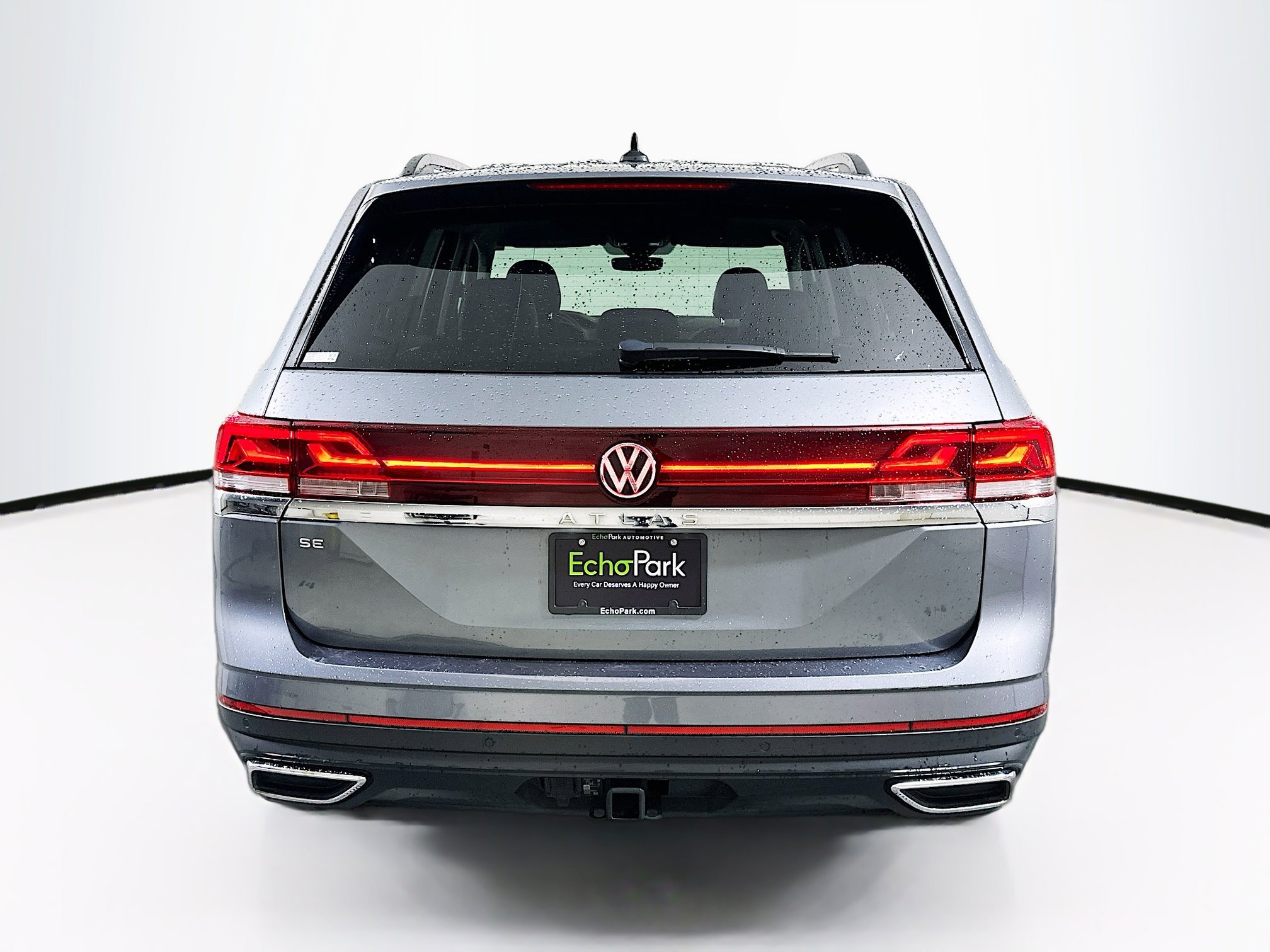 Used 2025 Volkswagen Atlas SE image 7