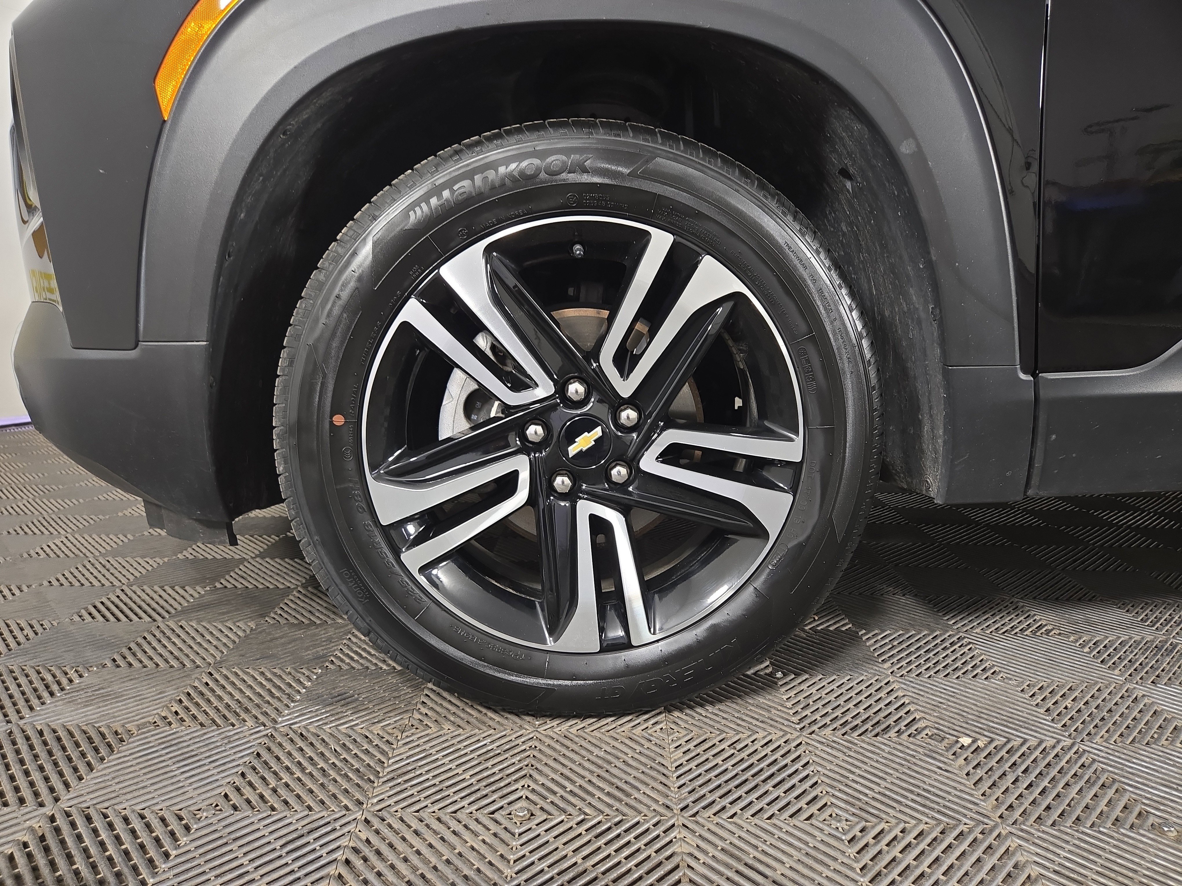 Used 2023 Chevrolet TrailBlazer LT w/ Convenience Package image 33