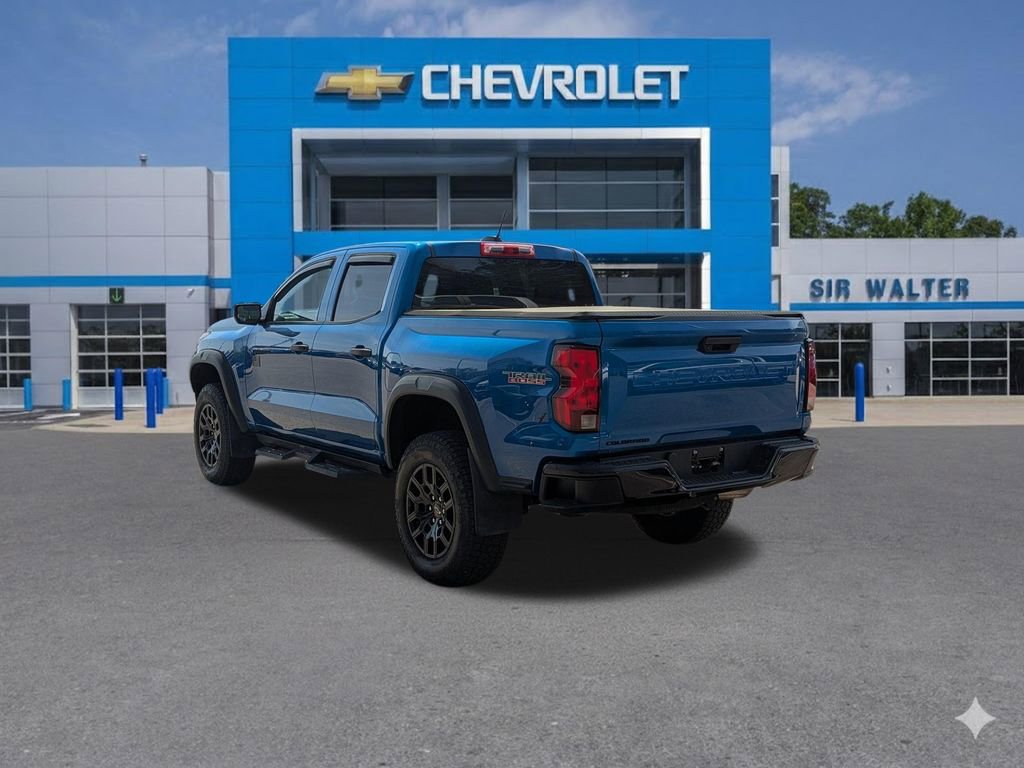 Used 2023 Chevrolet Colorado Trail Boss AWD/4WD image 4