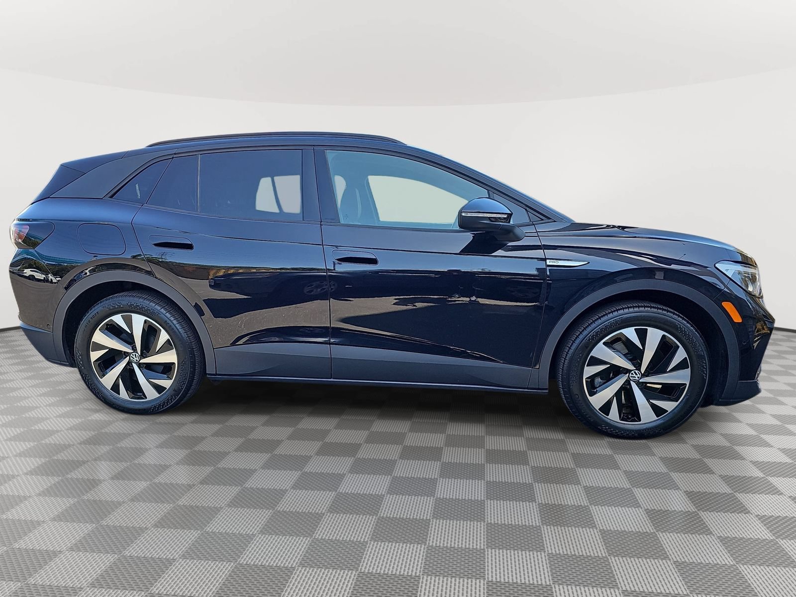 Certified 2023 Volkswagen ID.4 Pro RWD image 4