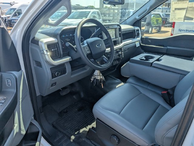 New 2026 Ford F550 4x4 Regular Cab Super Duty image 14
