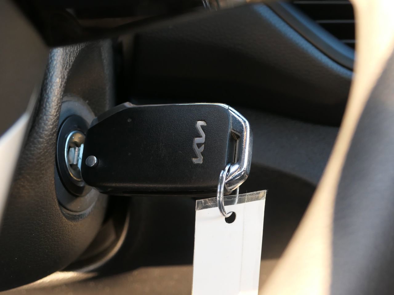 Used 2023 Kia Forte LXS w/ LXS Technology Package image 21