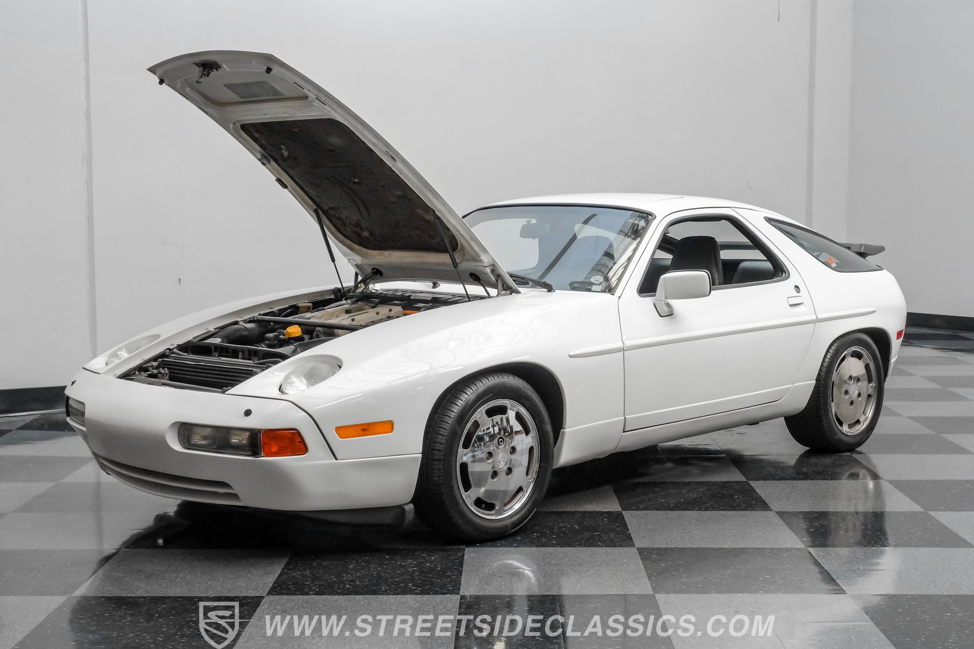 Used 1987 Porsche 928 S4 RWD image 34