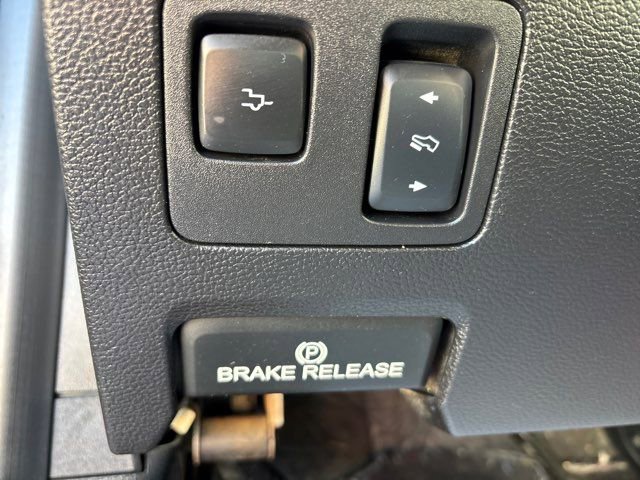 Used 2018 Ford F350 Platinum w/ Platinum Ultimate Package AWD/4WD image 60
