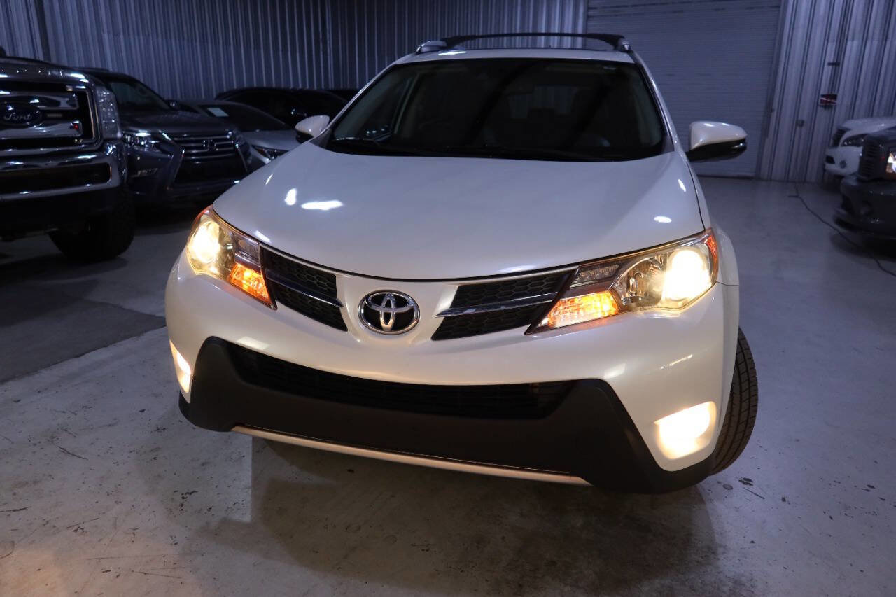 Used 2014 Toyota RAV4 Limited image 42