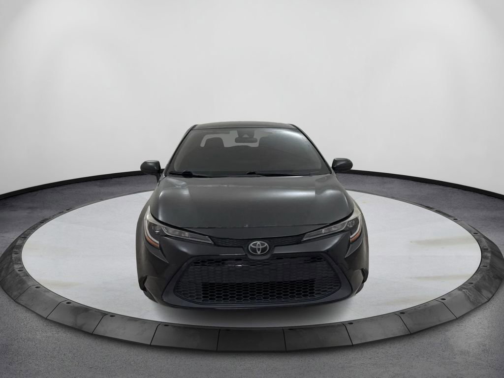 Used 2020 Toyota Corolla LE FWD image 2