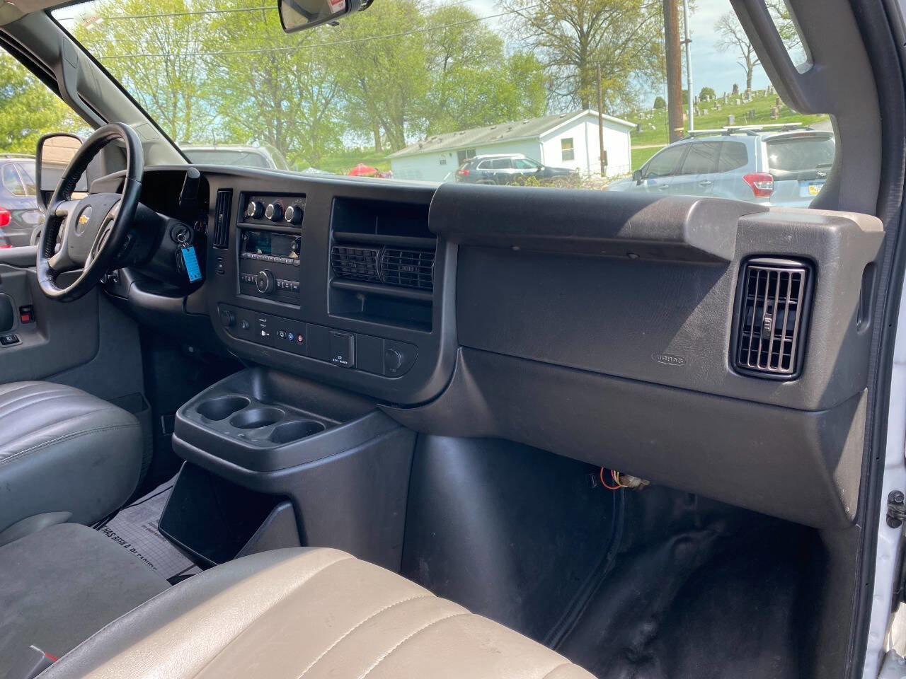 Used 2019 Chevrolet Express 2500 Extended w/ Driver Convenience Package RWD image 22