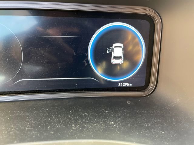 Used 2022 Hyundai Kona N FWD image 9