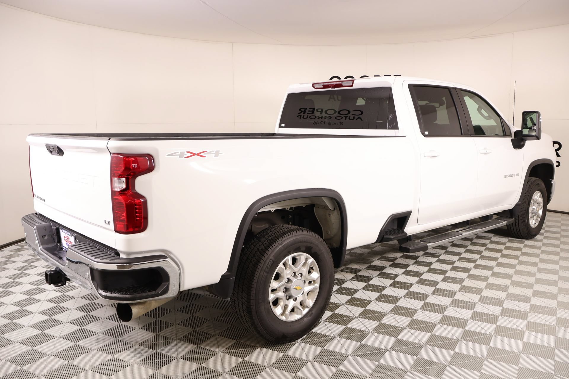Used 2025 Chevrolet Silverado 3500 LT w/ Safety Package AWD/4WD image 21