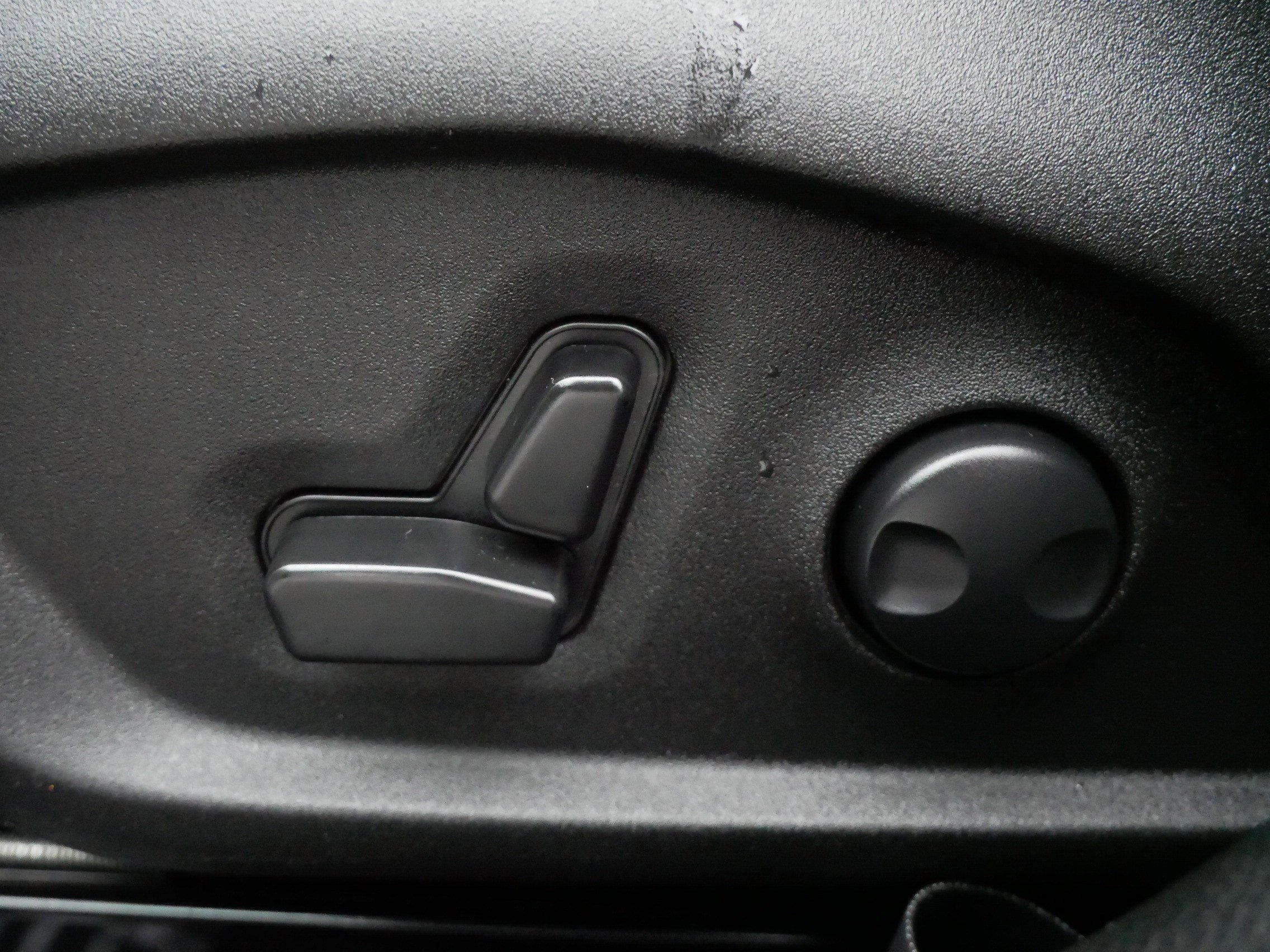 Used 2023 Jeep Renegade Limited AWD/4WD image 19