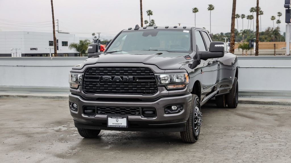 New 2024 RAM 3500 Big Horn w/ Night Edition image 4