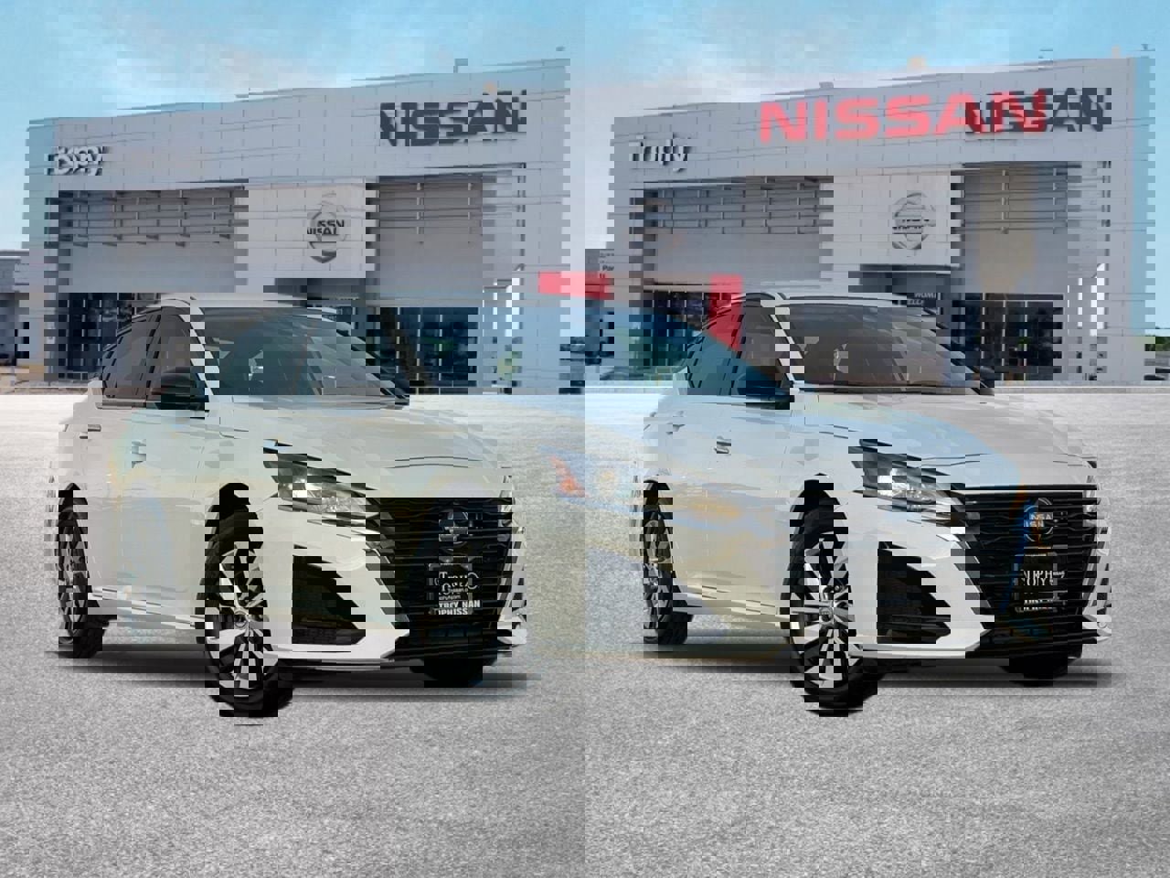 Used 2025 Nissan Altima 2.5 S image 1