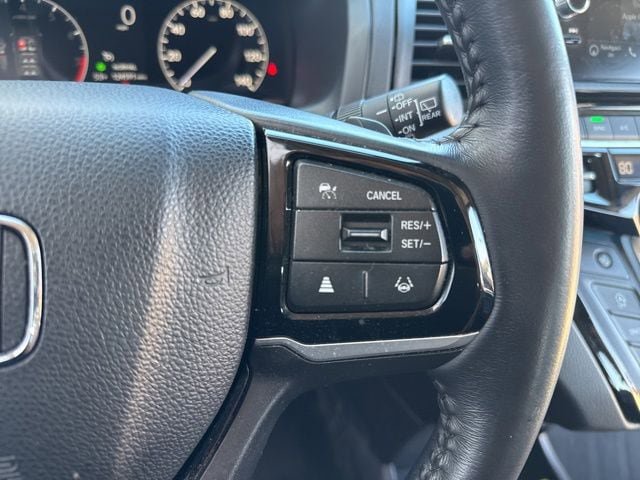 Used 2025 Honda Odyssey Touring image 19
