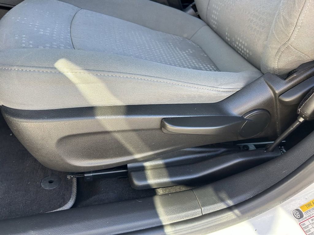 Used 2012 Chevrolet Sonic LS image 20