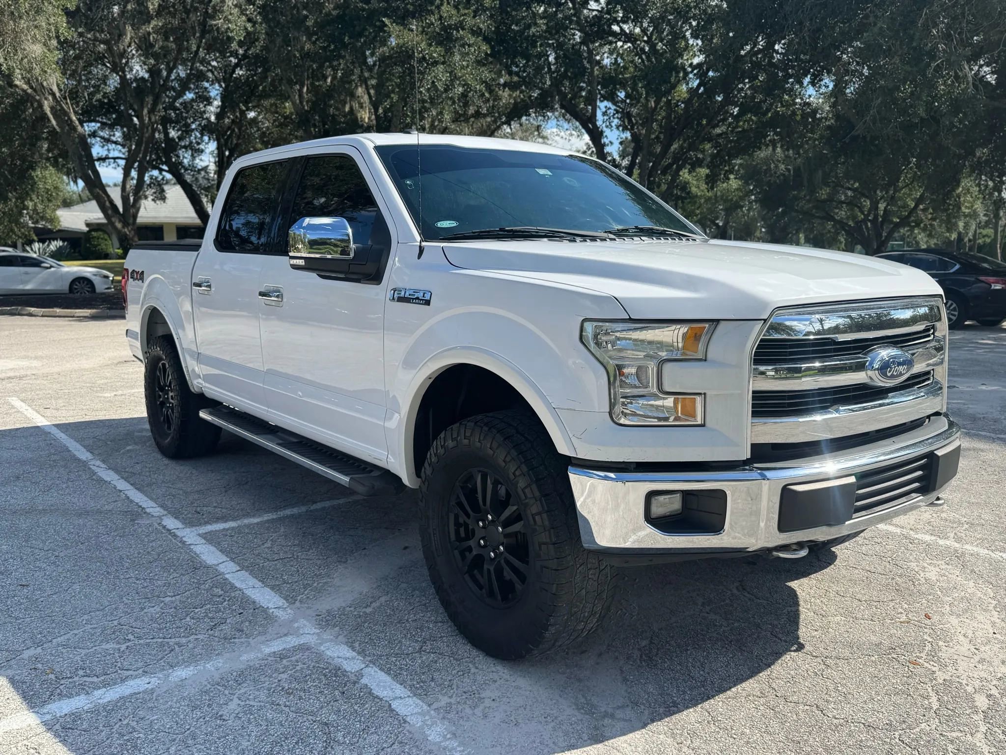Used 2017 Ford F150 Lariat image 3