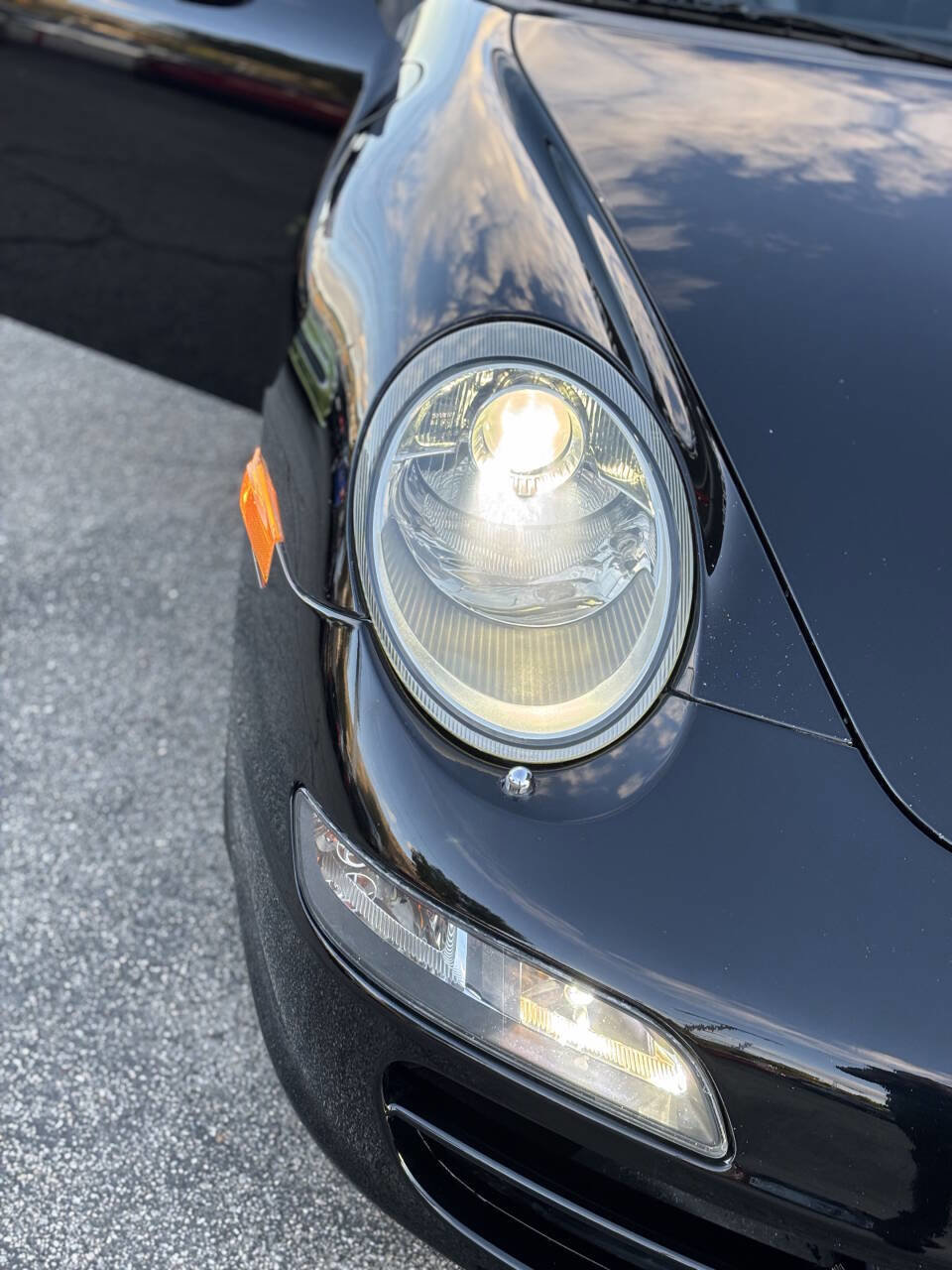 Used 2005 Porsche 911 Carrera S image 28