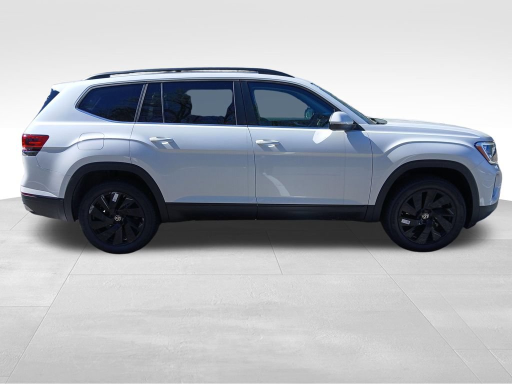 New 2026 Volkswagen Atlas SE FWD image 6