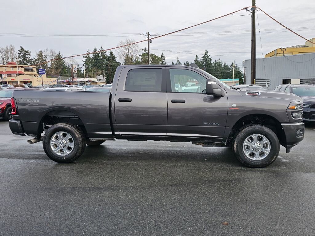 New 2025 RAM 3500 Big Horn image 9
