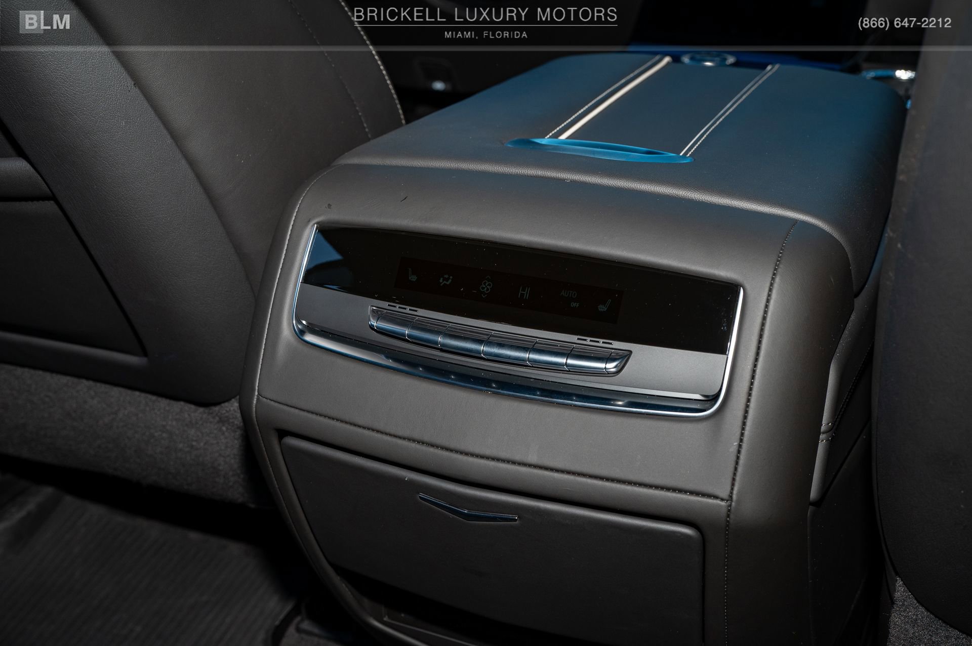 Used 2025 Cadillac Escalade V image 25