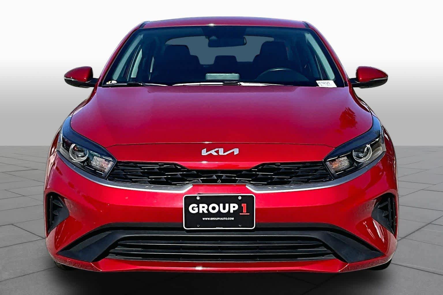 Used 2024 Kia Forte LXS w/ LXS Technology Package FWD image 4