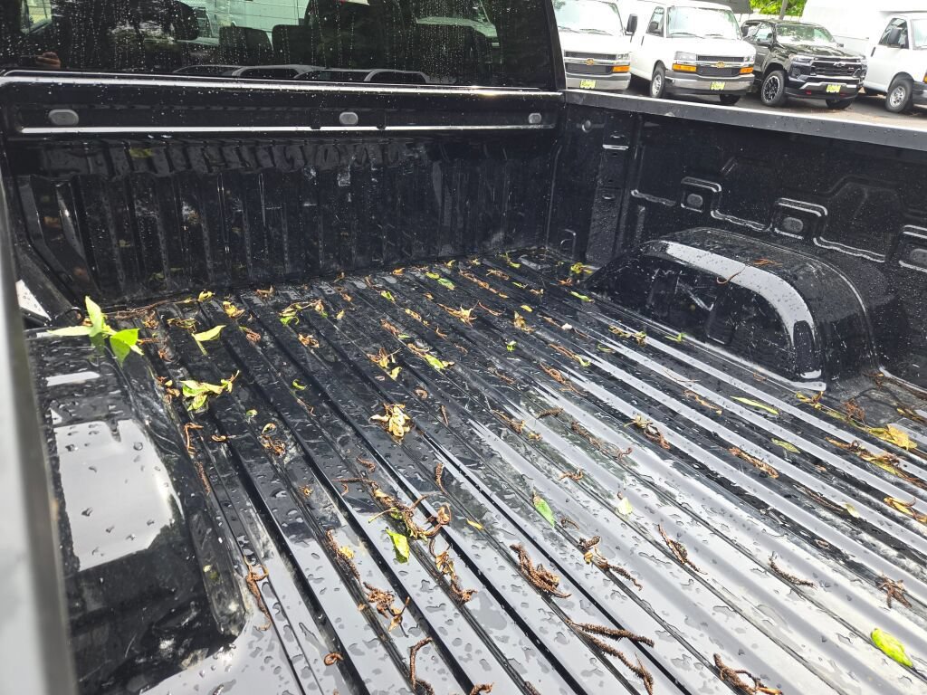 Certified 2026 Chevrolet Silverado 1500 LT AWD/4WD image 10