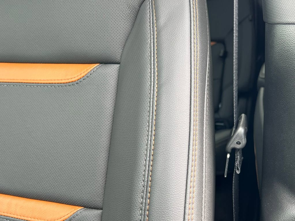 New 2026 GMC Sierra 1500 AT4 w/ AT4 Premium Package image 22