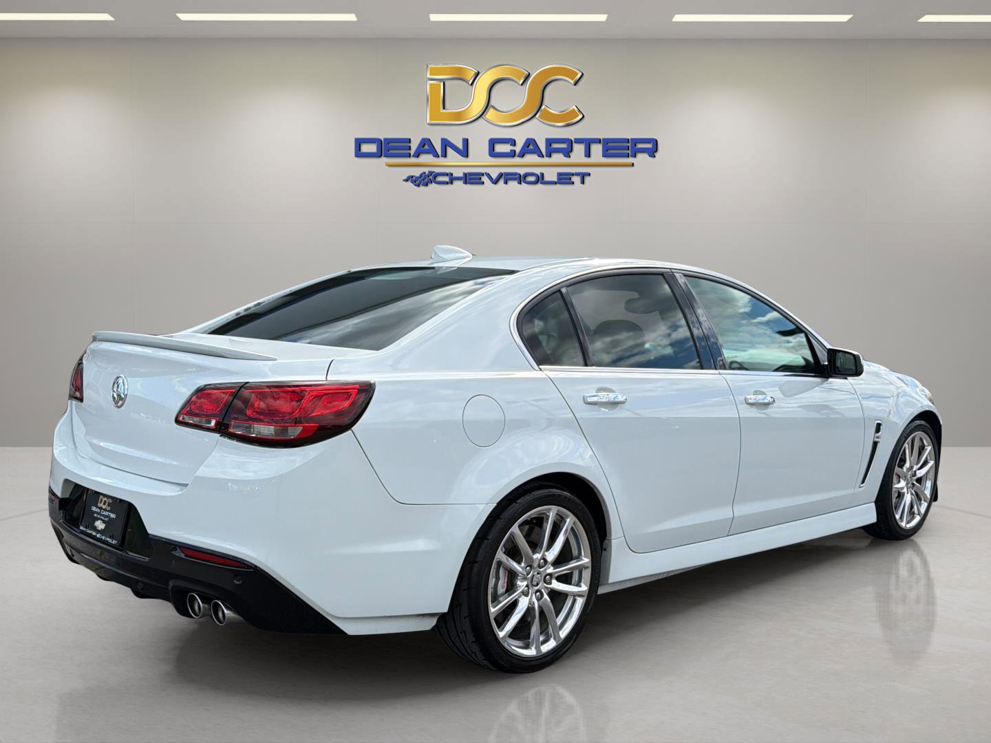 Used 2015 Chevrolet SS RWD image 5