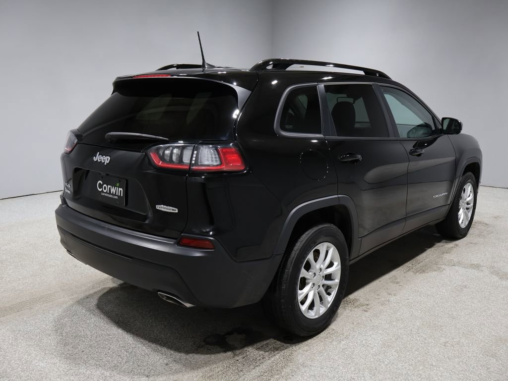 Certified 2022 Jeep Cherokee Latitude Lux image 3