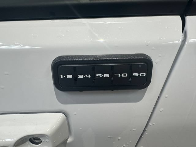 New 2025 Ford Maverick Lariat w/ Black Appearance Package AWD/4WD image 15