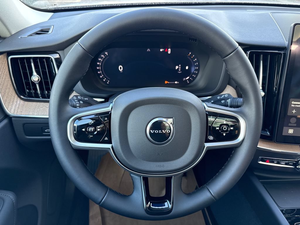 New 2026 Volvo XC60 B5 Core AWD/4WD image 9