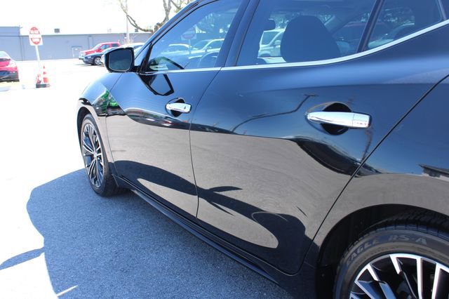 Used 2016 Nissan Maxima Platinum image 47