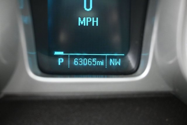 Used 2013 Chevrolet Camaro LS RWD image 18