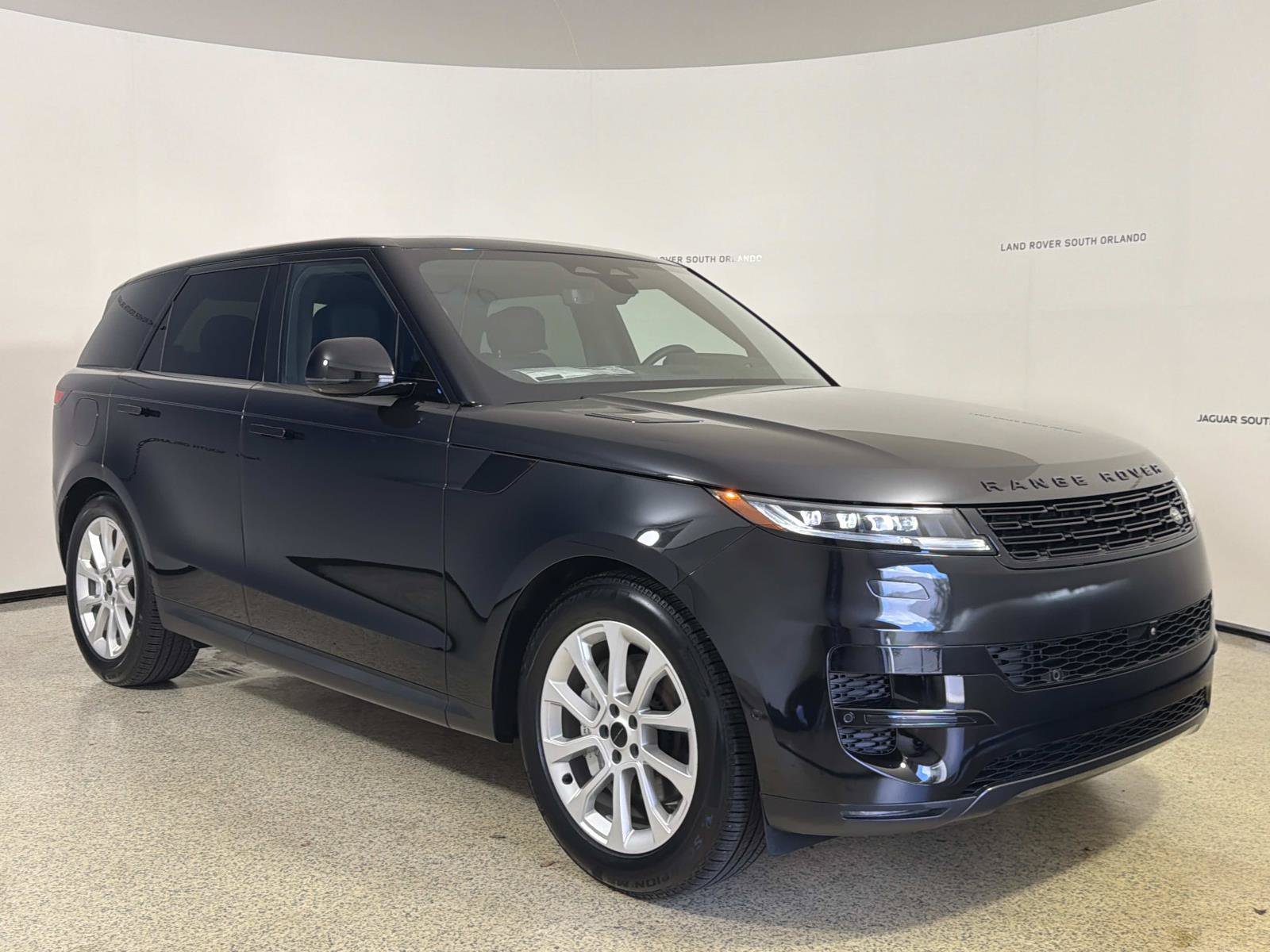 New 2026 Land Rover Range Rover Sport SE AWD/4WD image 7
