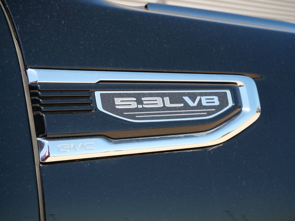Used 2025 GMC Sierra 1500 SLT AWD/4WD image 8