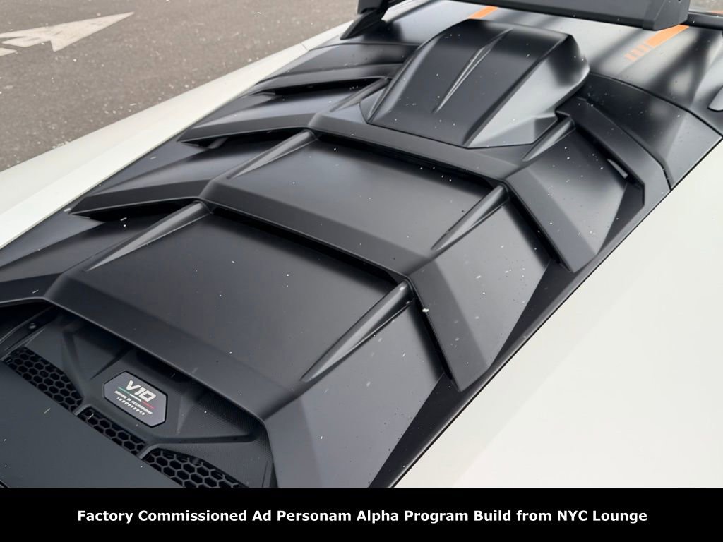 Used 2024 Lamborghini Huracan Sterrato image 27
