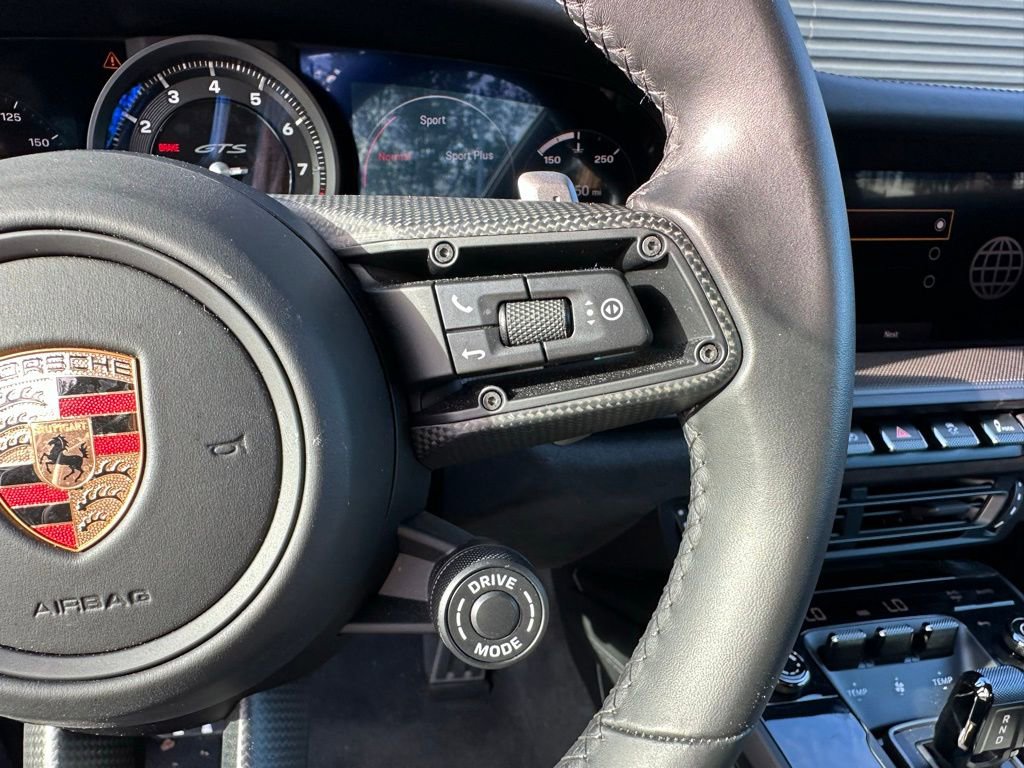 Certified 2024 Porsche 911 Carrera GTS image 17