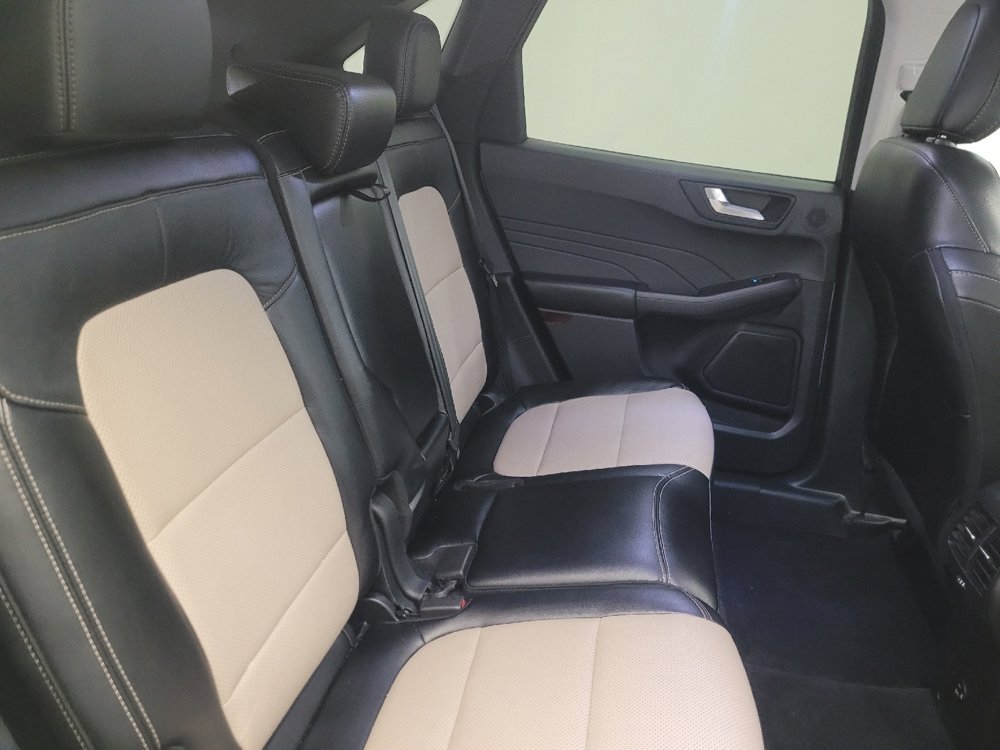 Used 2021 Ford Escape Titanium w/ Titanium Elite Package FWD image 19