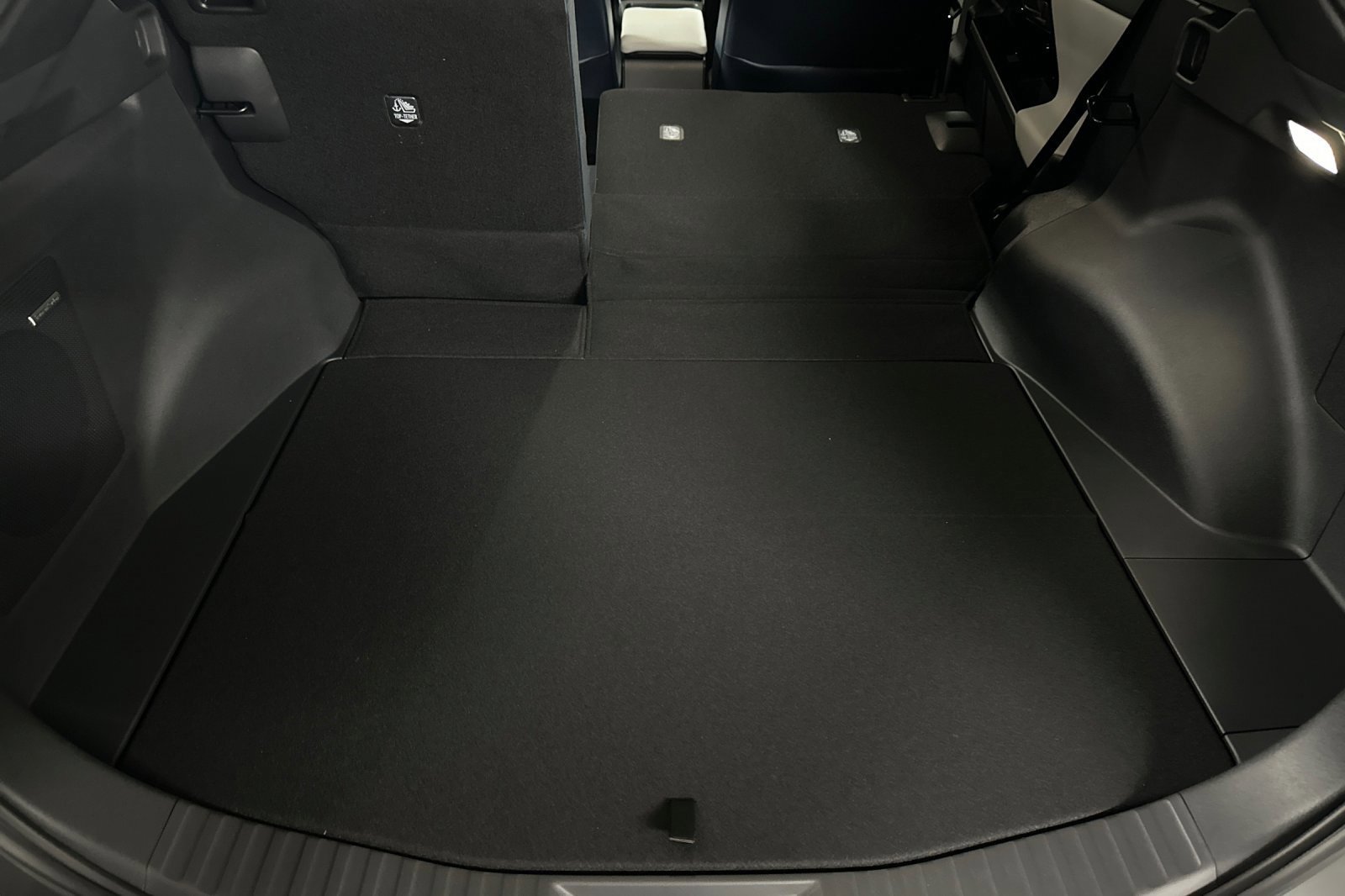New 2025 Subaru Solterra Limited image 17