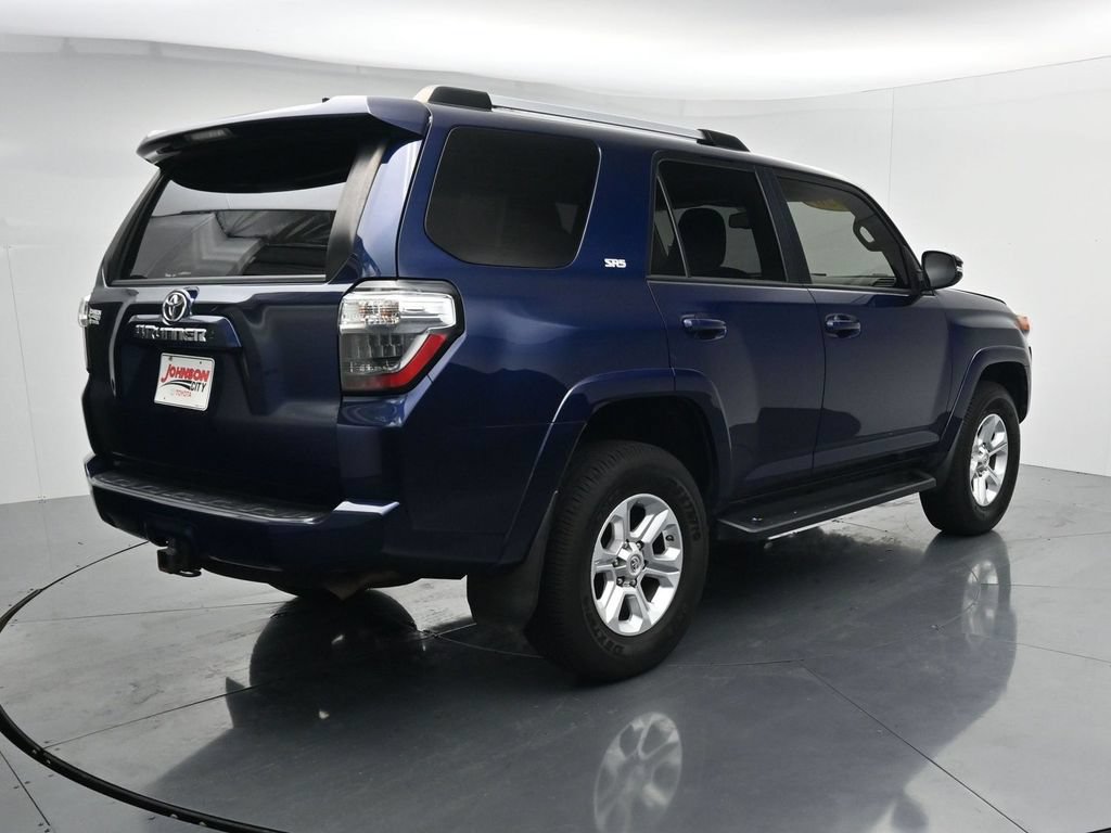 Used 2020 Toyota 4Runner SR5 Premium w/ Moonroof Package AWD/4WD image 7