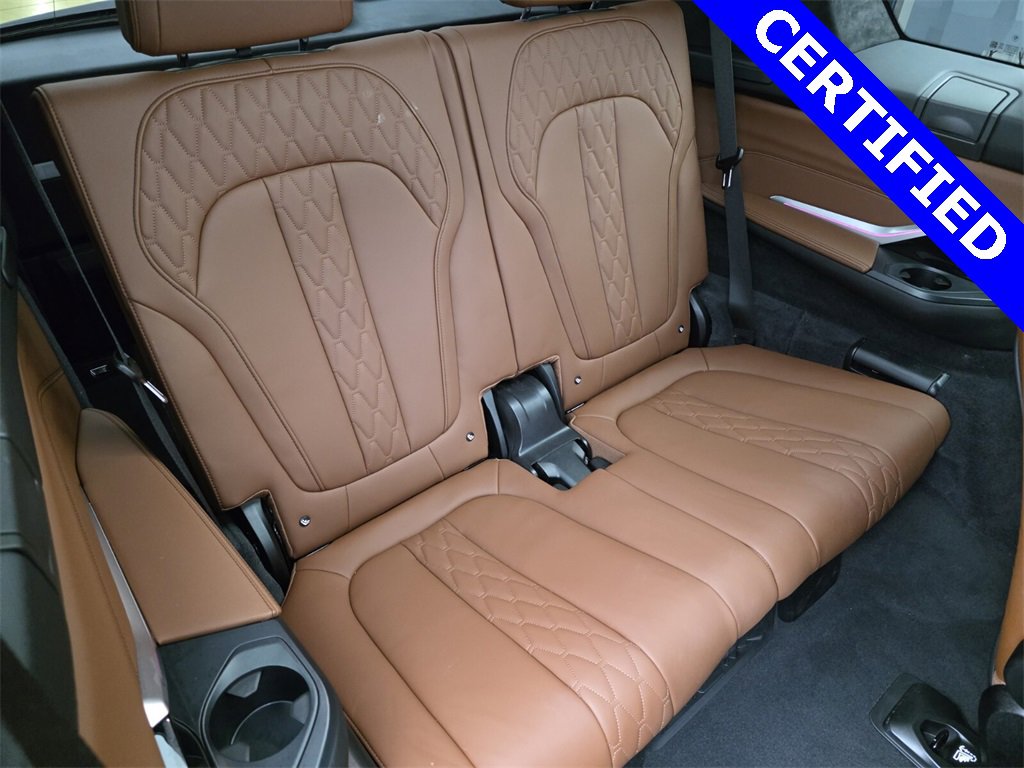 Used 2025 BMW X7 M60i image 26