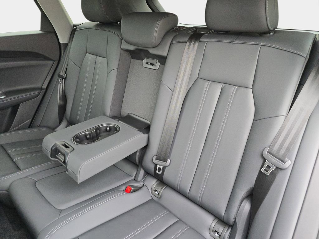 New 2026 Audi Q5 Premium Plus image 14