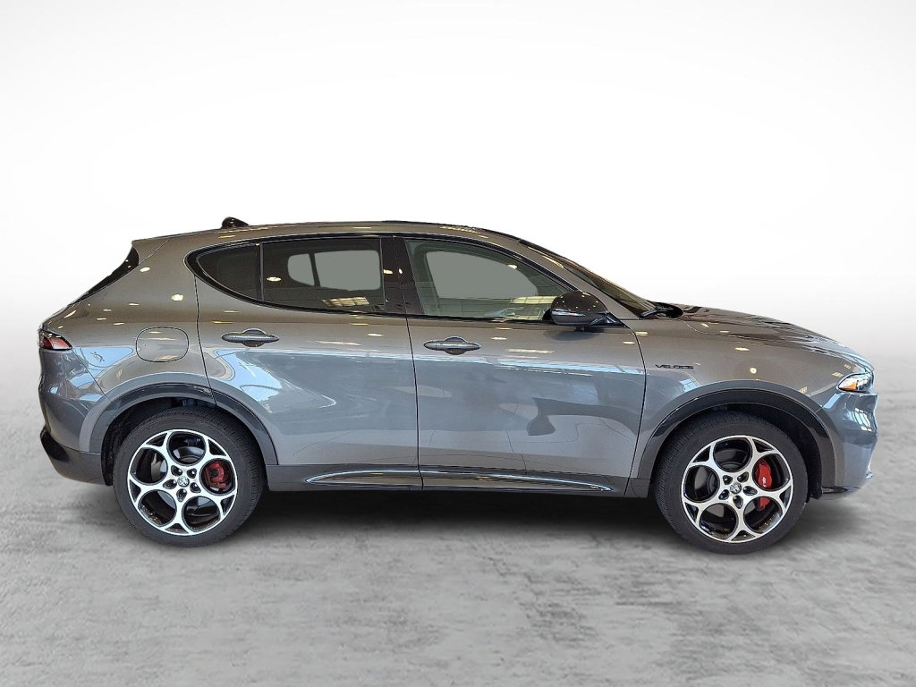 Used 2024 Alfa Romeo Tonale Veloce image 6