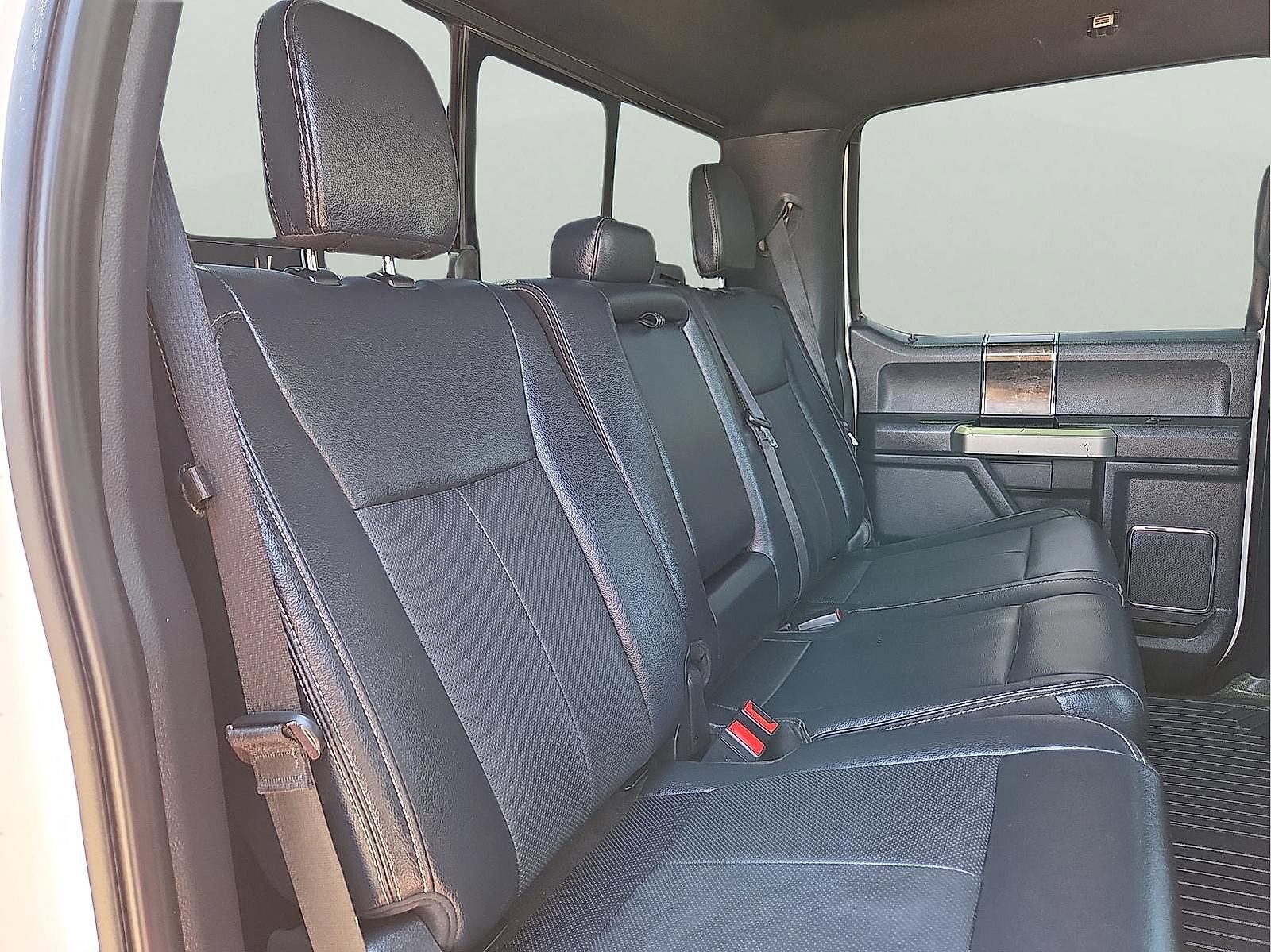 Used 2022 Ford F350 Lariat w/ Chrome Package AWD/4WD image 12
