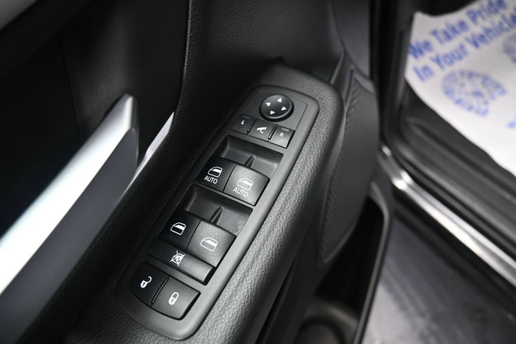 Used 2019 RAM 1500 Big Horn AWD/4WD image 29