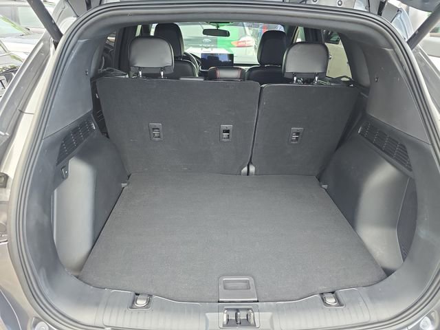Used 2023 Ford Escape ST-Line Select w/ Tech Pack #2 image 7