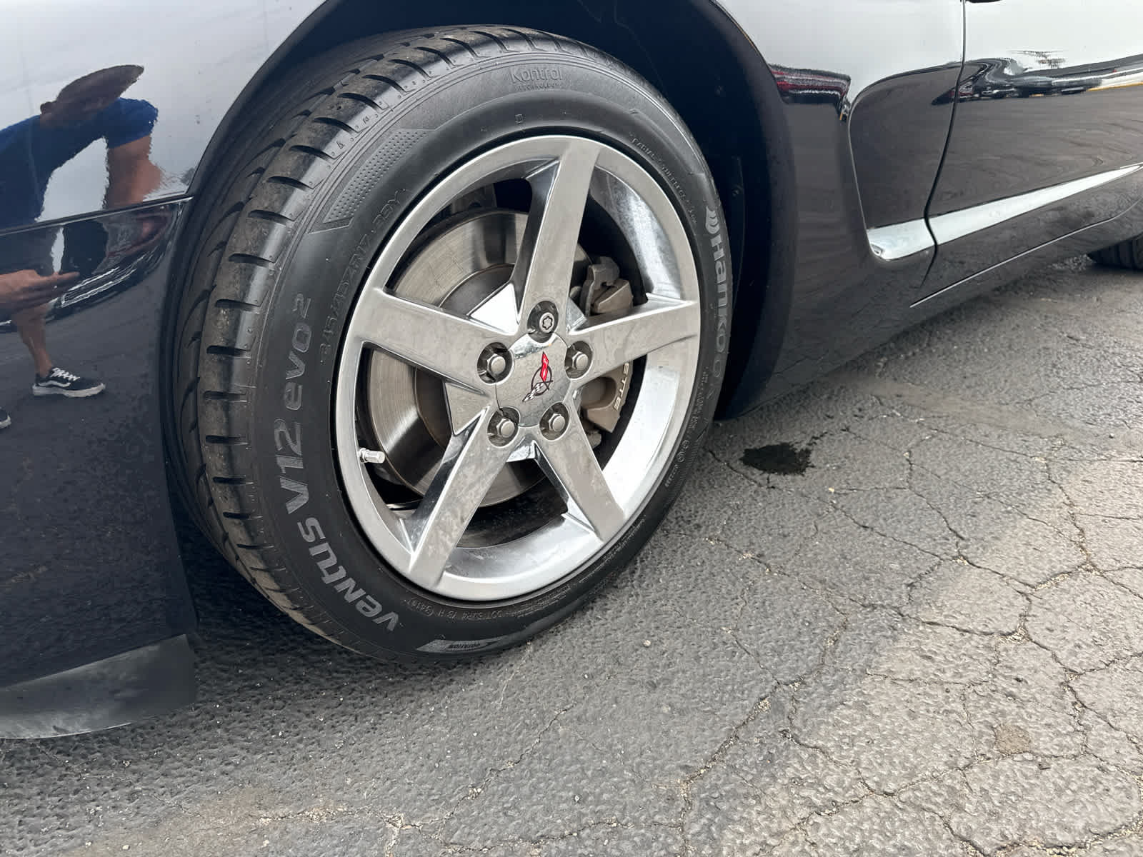 Used 2002 Chevrolet Corvette Coupe w/ Preferred Equipment Group1 RWD image 9